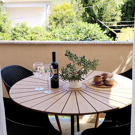 Family Apartment B&B Biograd Na Moru Eksteriør bilde