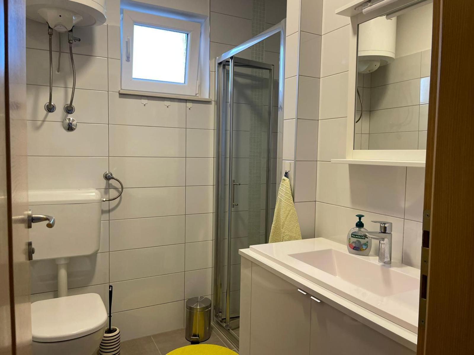 Family Apartment B&B Biograd Na Moru Eksteriør bilde