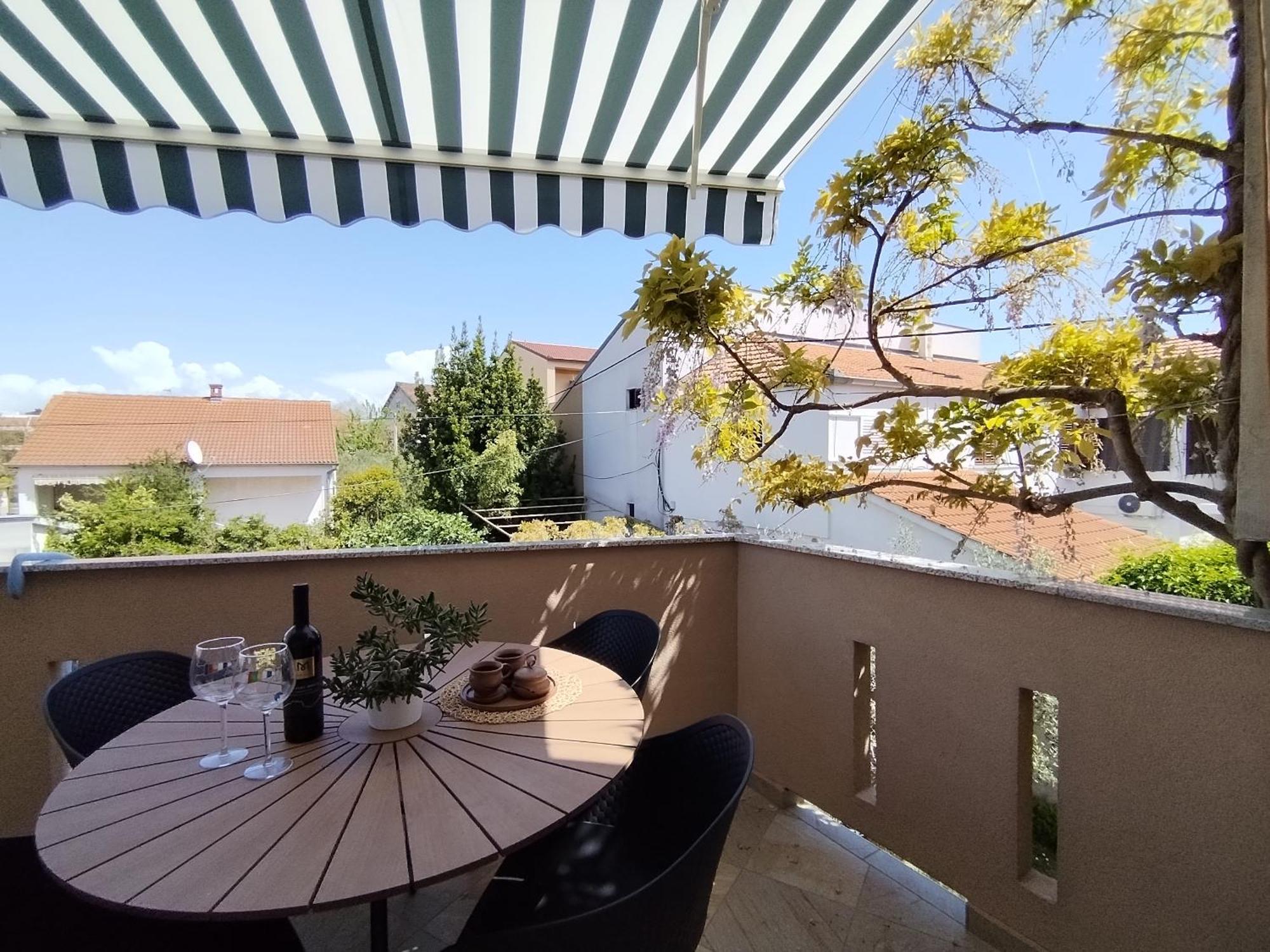 Family Apartment B&B Biograd Na Moru Eksteriør bilde